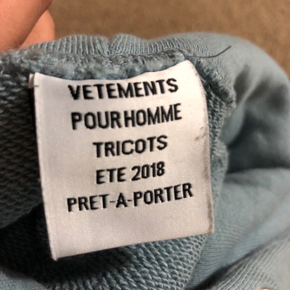 Vetements Unicorn & Rainbow Hoodie - Picture 5 of 9